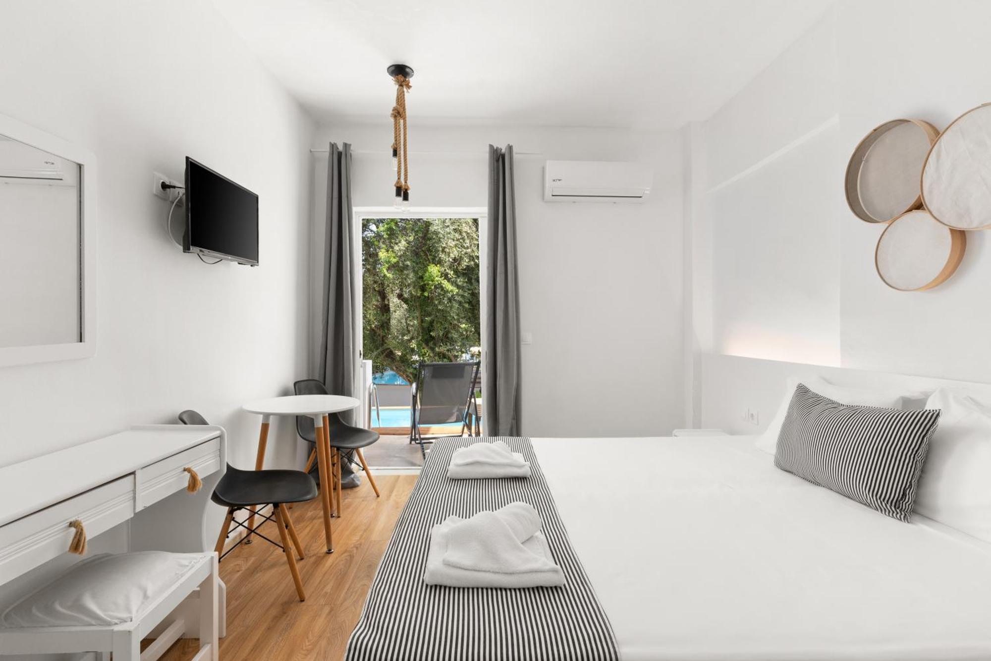 Mr And Mrs White Corfu Couples Retreat Adults Only Otel Acharavi  Dış mekan fotoğraf